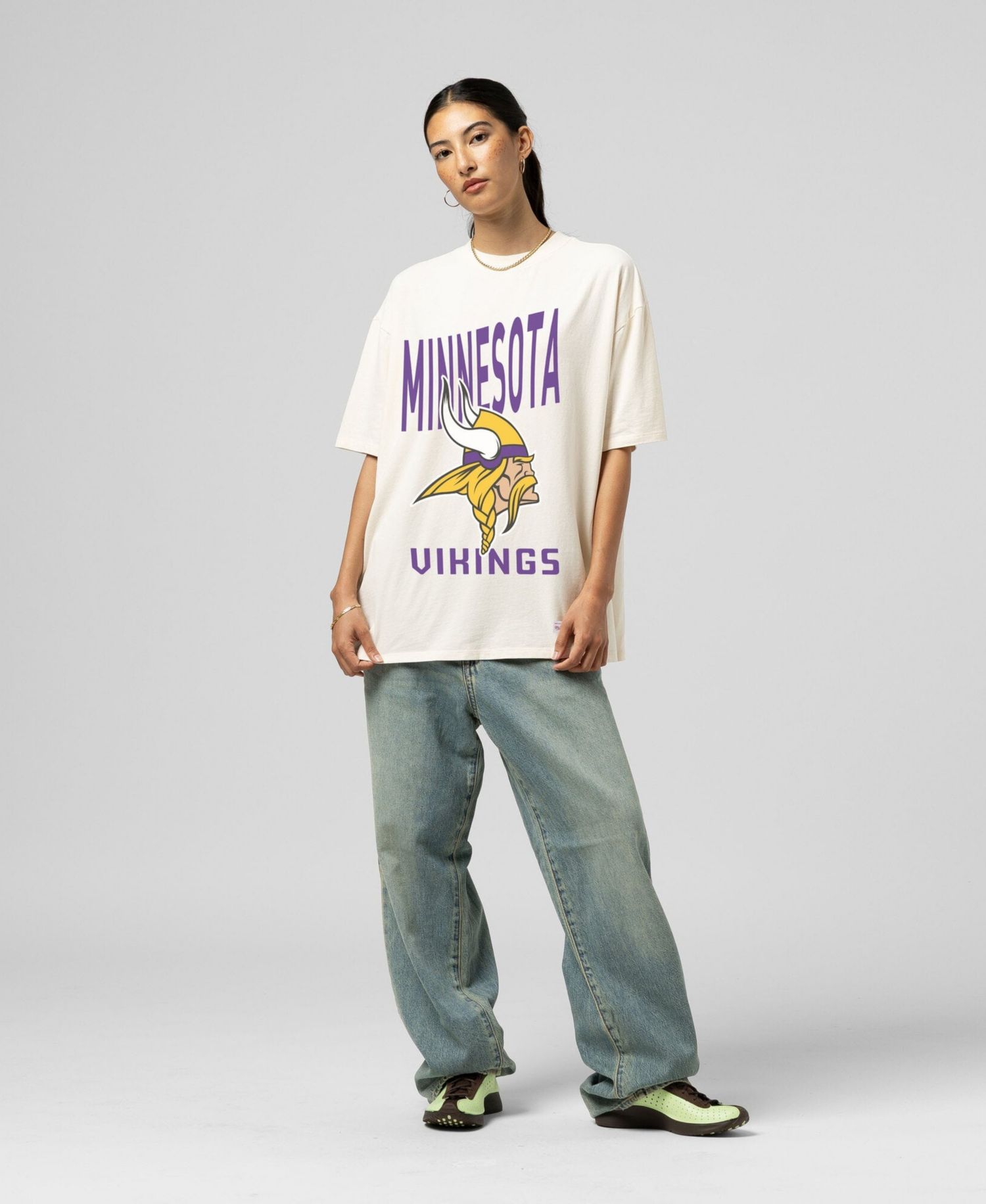 Women's Cream Minnesota Vikings Logo Rise Boyfriend T-Shirt