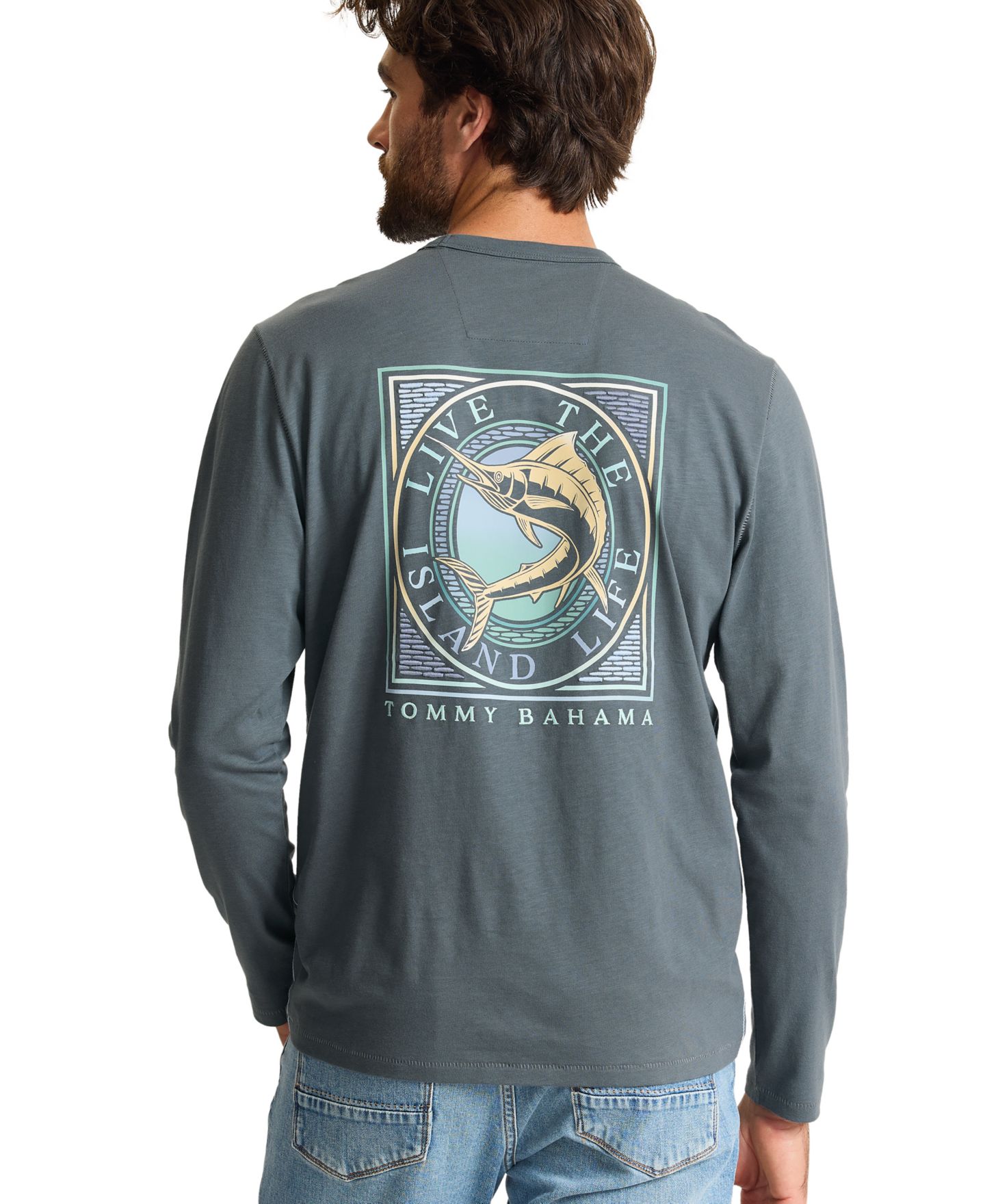 Мужская футболка Tommy Bahama In Reel Life Long-Sleeve Crewneck Regular-Fit, цвет: Turbulence — фото 2