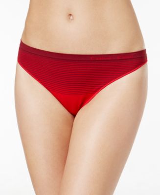  Calvin Klein Seamless Illusions Thong Sultry Large : Clothing,  Shoes & Jewelry