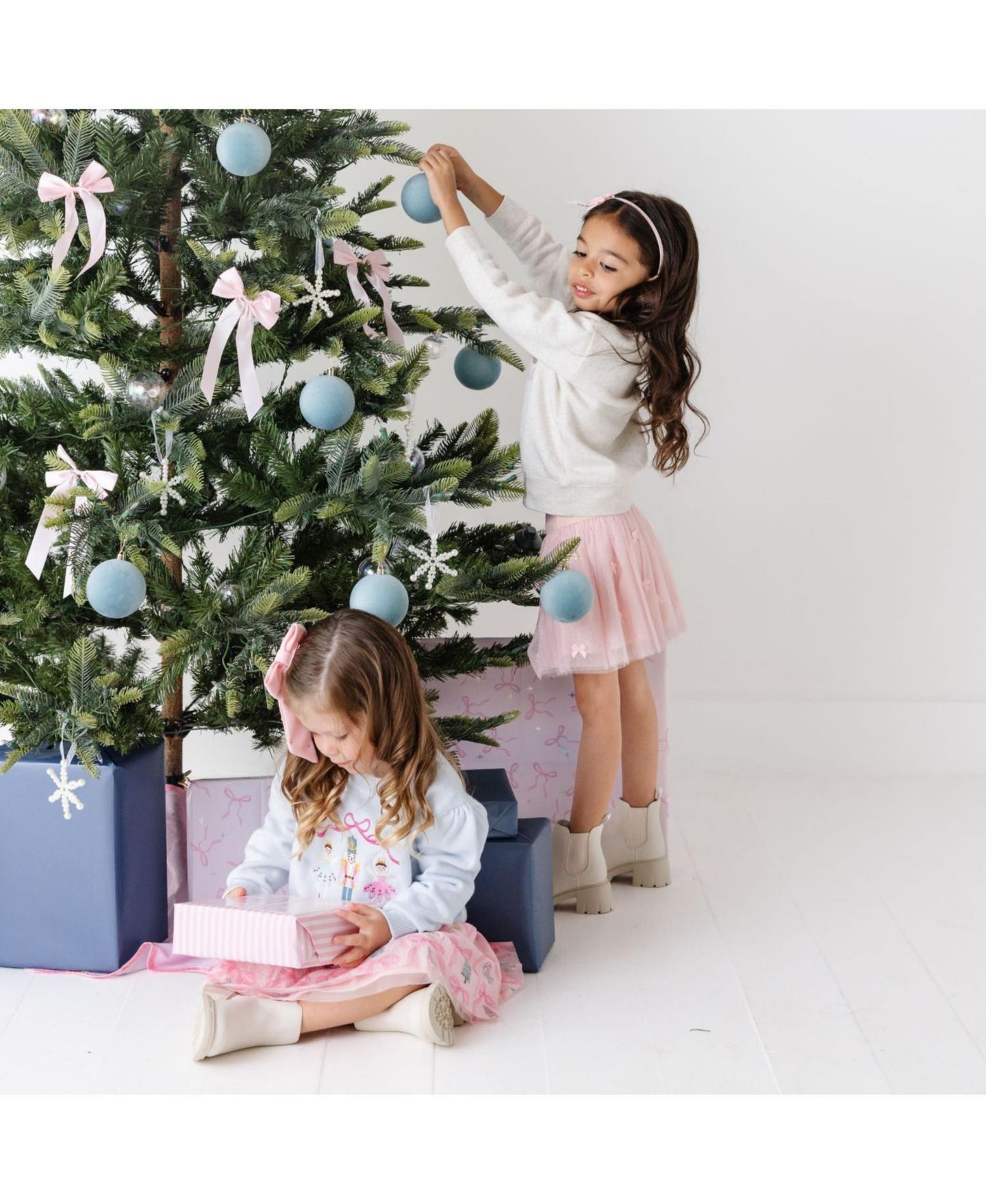 Толстовка Sweet Wink Sugar Plum Darling Christmas для девочек-малышей, цвет: Натуральный меланжевый — фото 5