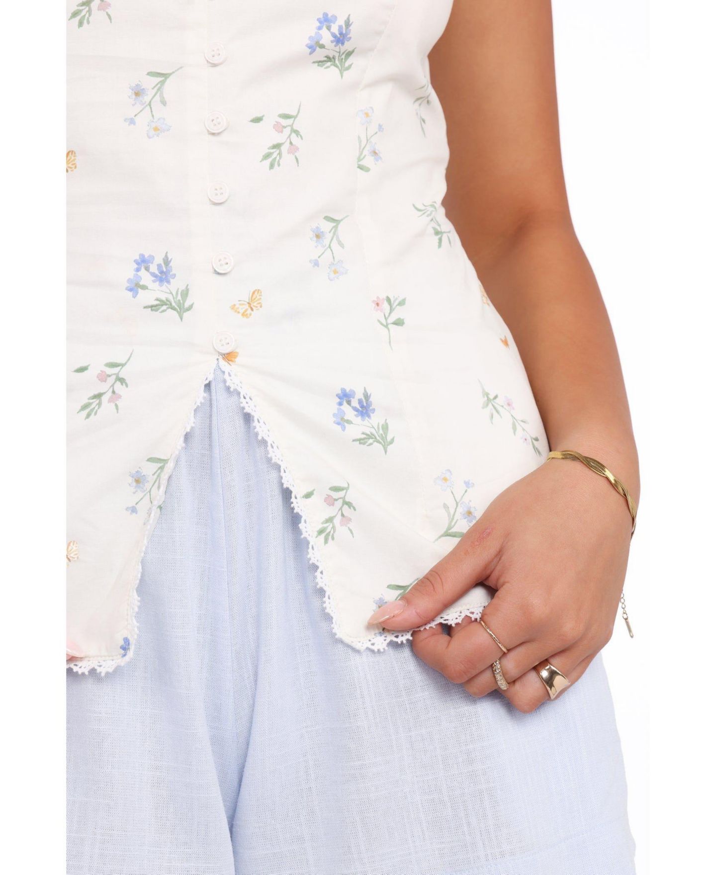 Женский топ Petal and Pup Ana Floral Lace-Trim V-Neck, цвет: С принтом — фото 4