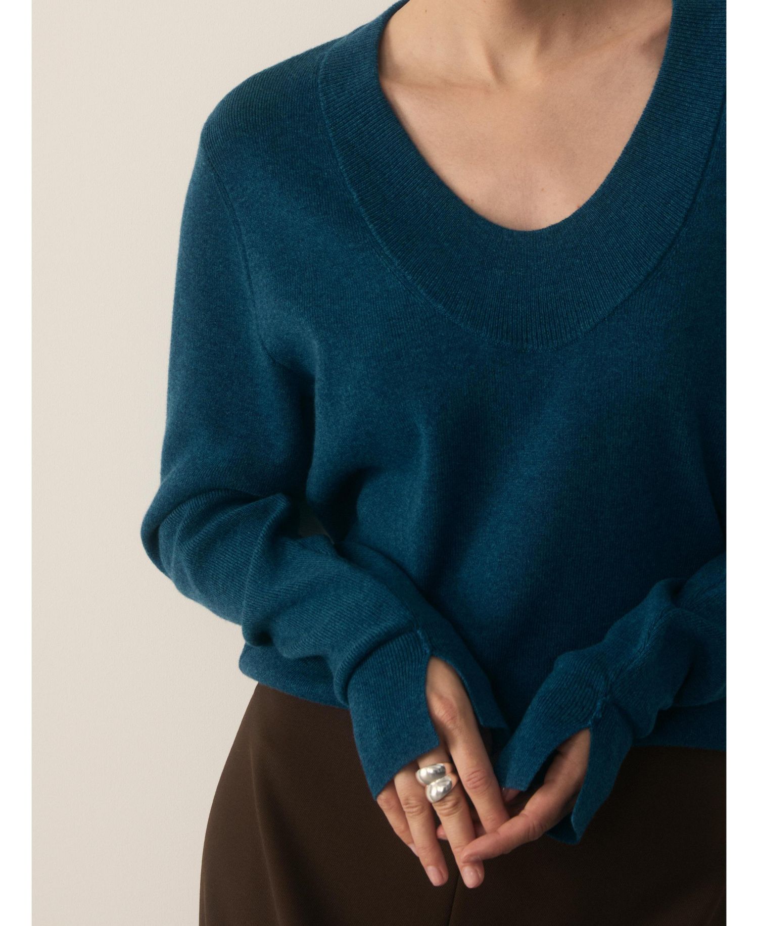Women's Bellori Cashmere Long-Sleeve Scoop Neck Sweater