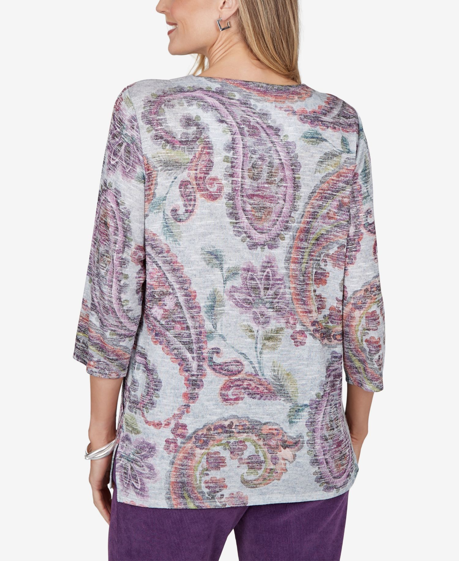 Petite Paisley V-Neck 3/4-Sleeve T-Shirt