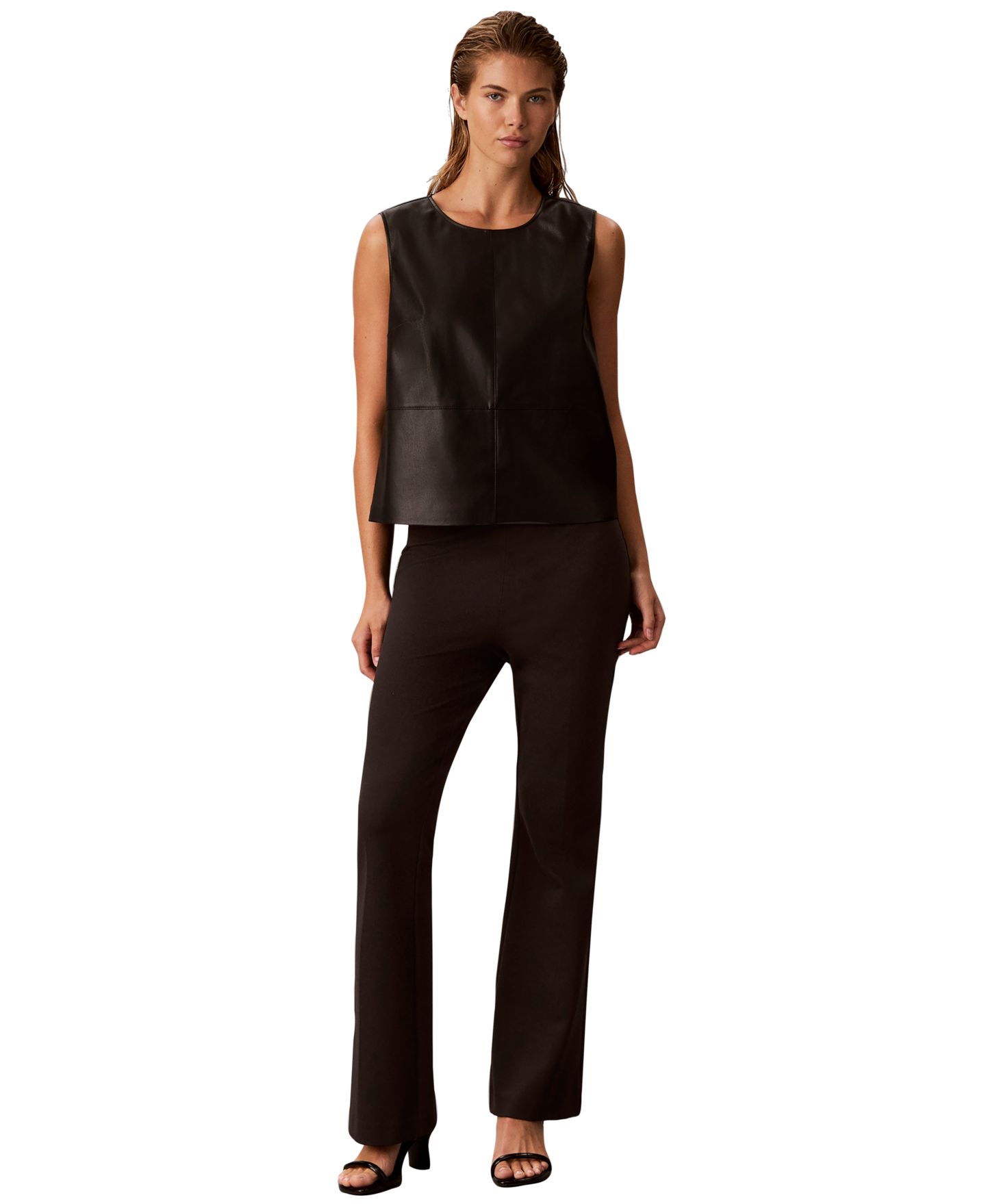 Женские топы Calvin Klein Sleeveless Faux Leather Crewneck Shell, цвет: Чёрный — фото 2