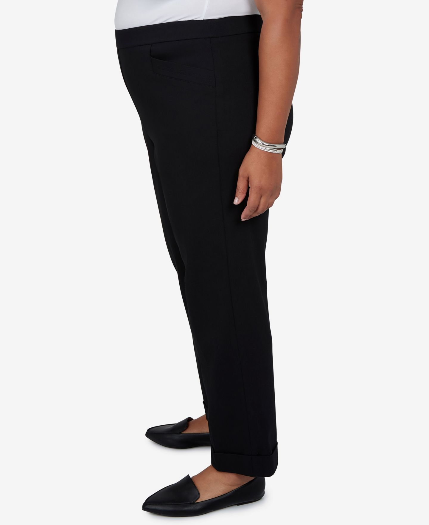 Женские брюки Alfred Dunner Plus Size Pull-On Cropped Mid-Rise, цвет: Чёрный — фото 3
