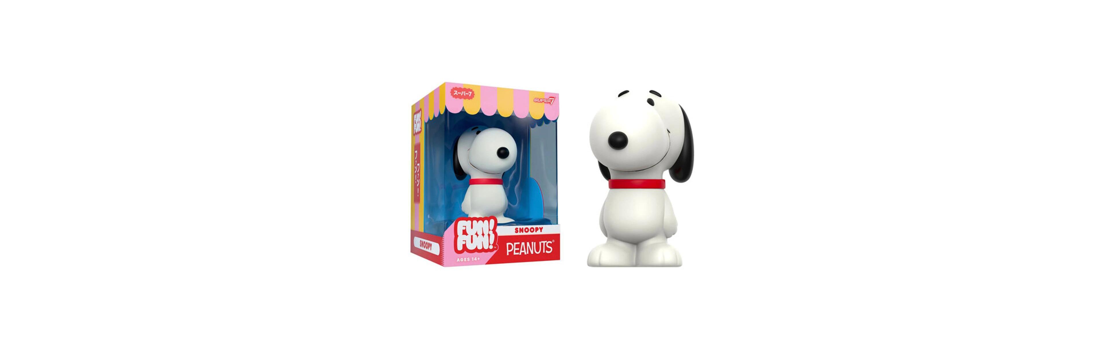 Super7 Peanuts Snoopy Fun! Fun! 5.3" Collectible Action Figure, 14+