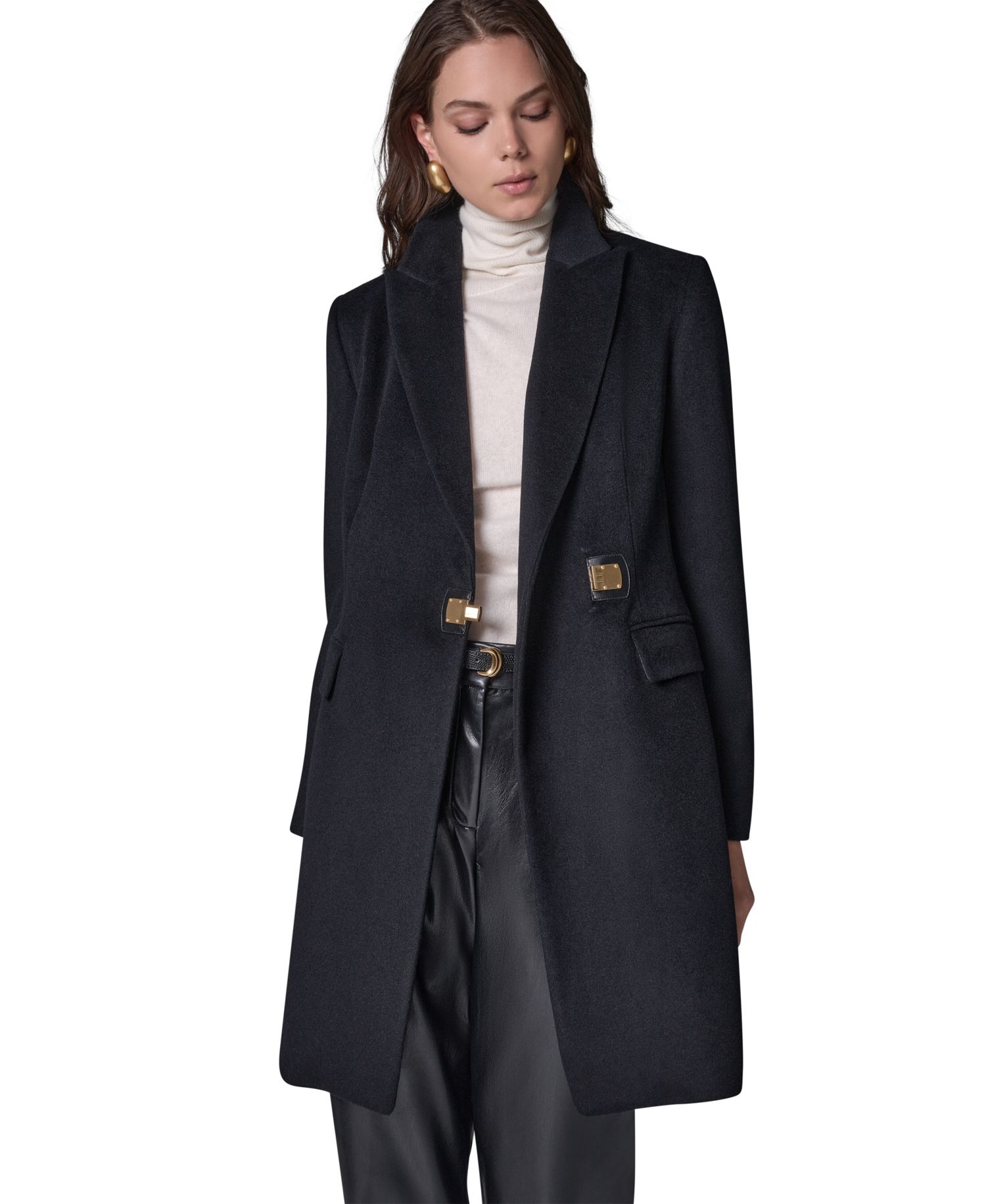 Women's Buttoned Notch Collared Coat