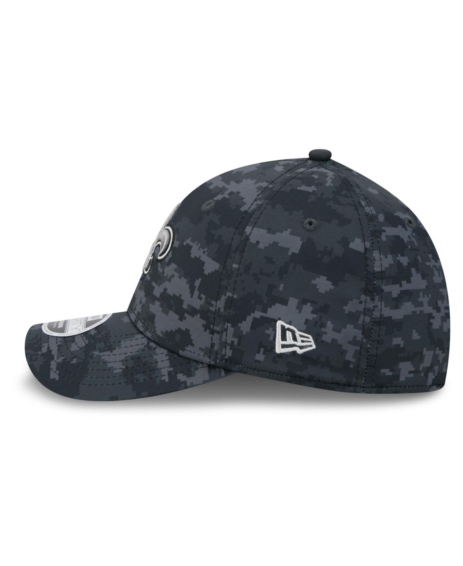 Men's Black New Orleans Saints 2026 Salute to Service 39THIRTY Flex Hat
