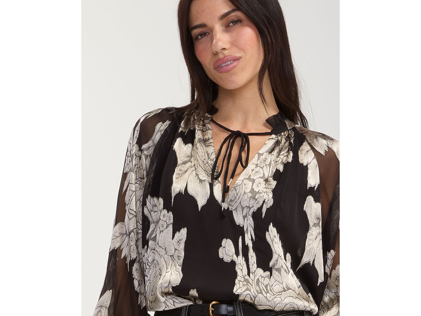 Женская блузка Liverpool Los Angeles Floral Long-Sleeve V-Neck, цвет: Чёрный разноцветный — фото 4
