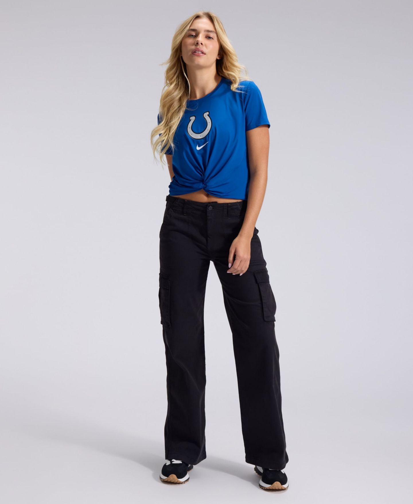 Женская футболка Nike Blue Indianapolis Colts 2026 Rivalries Collection Classic Twist Cropped — фото 3