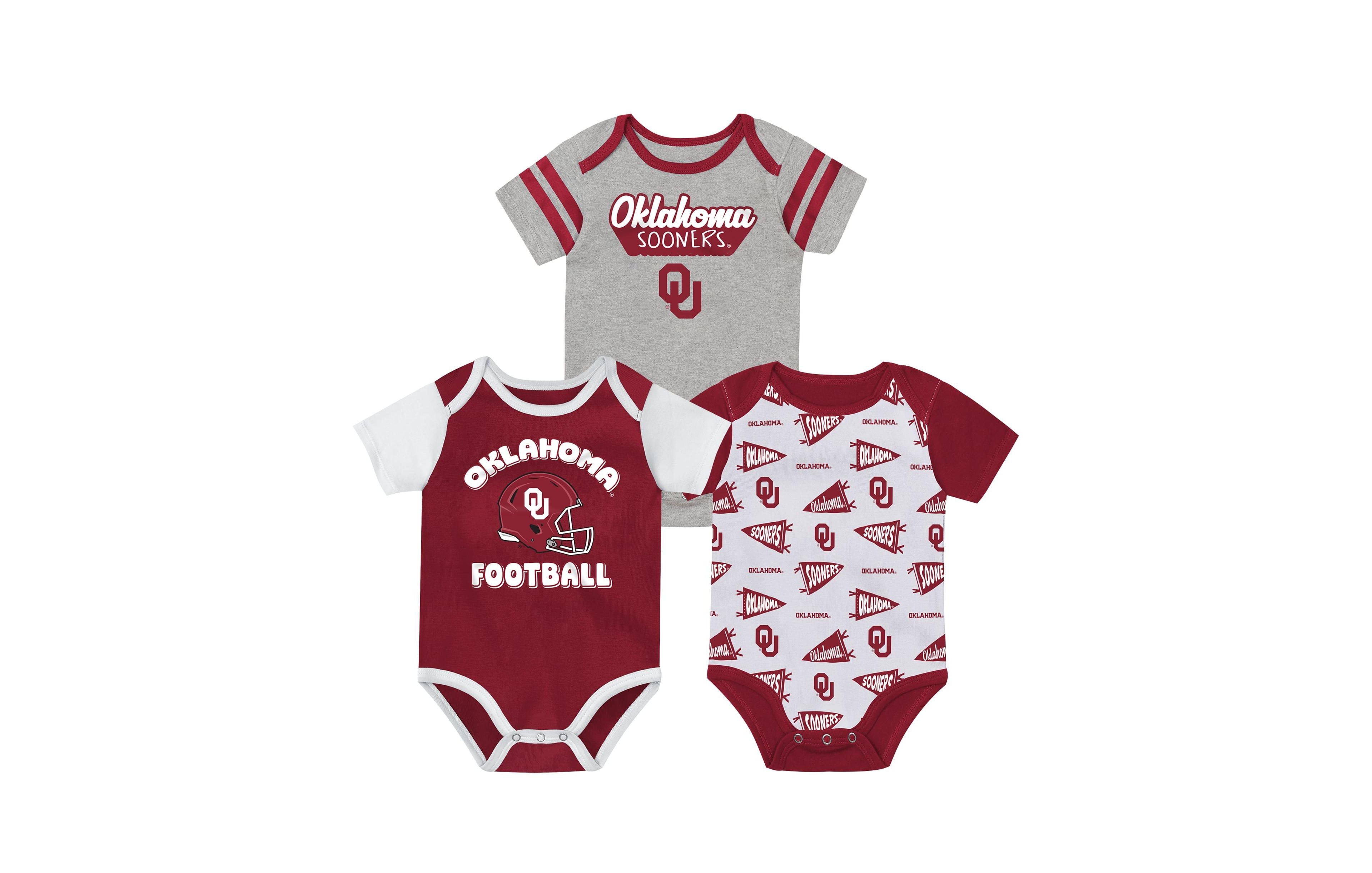 Outerstuff Baby Boys and Girls Crimson Oklahoma Sooners Star Player Three-Piece Bodysuit Set
