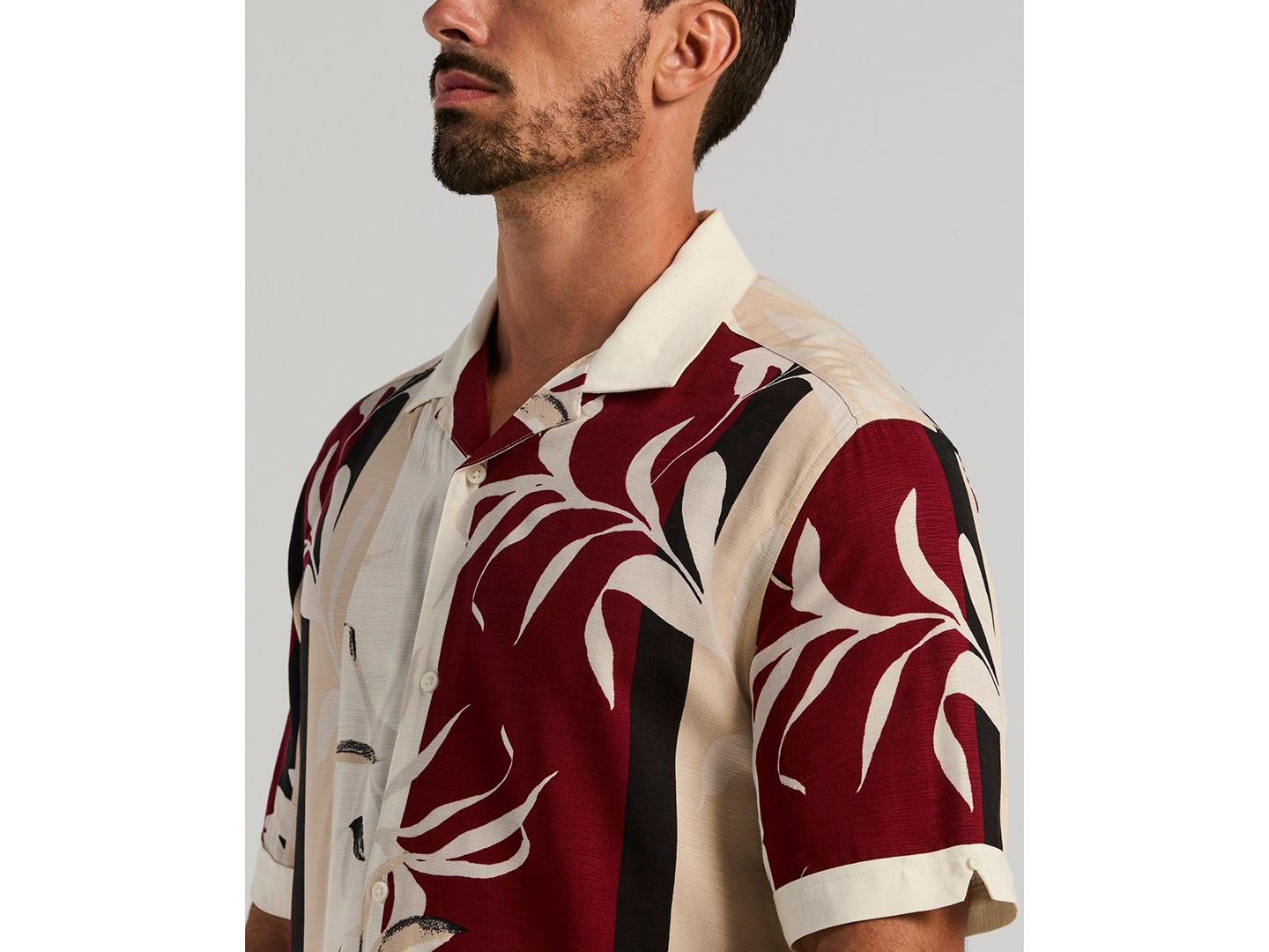 Мужская рубашка Cubavera Button-Front Floral Print Camp, цвет: Egret — фото 4