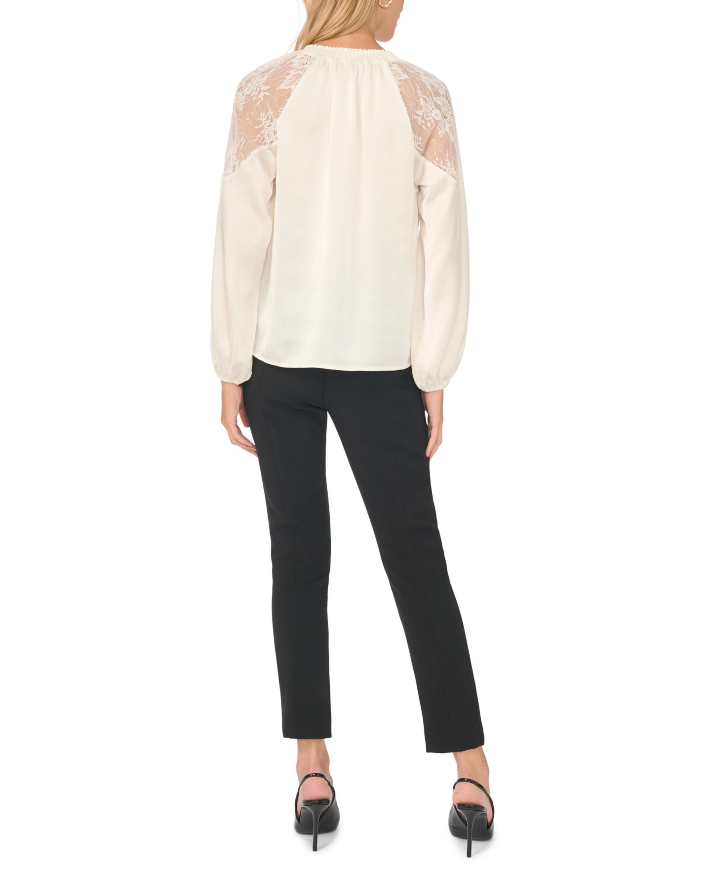 Женская блузка Vince Camuto Lace-Insert Ruffle Long-Sleeve, цвет: Слоновая кость — фото 6
