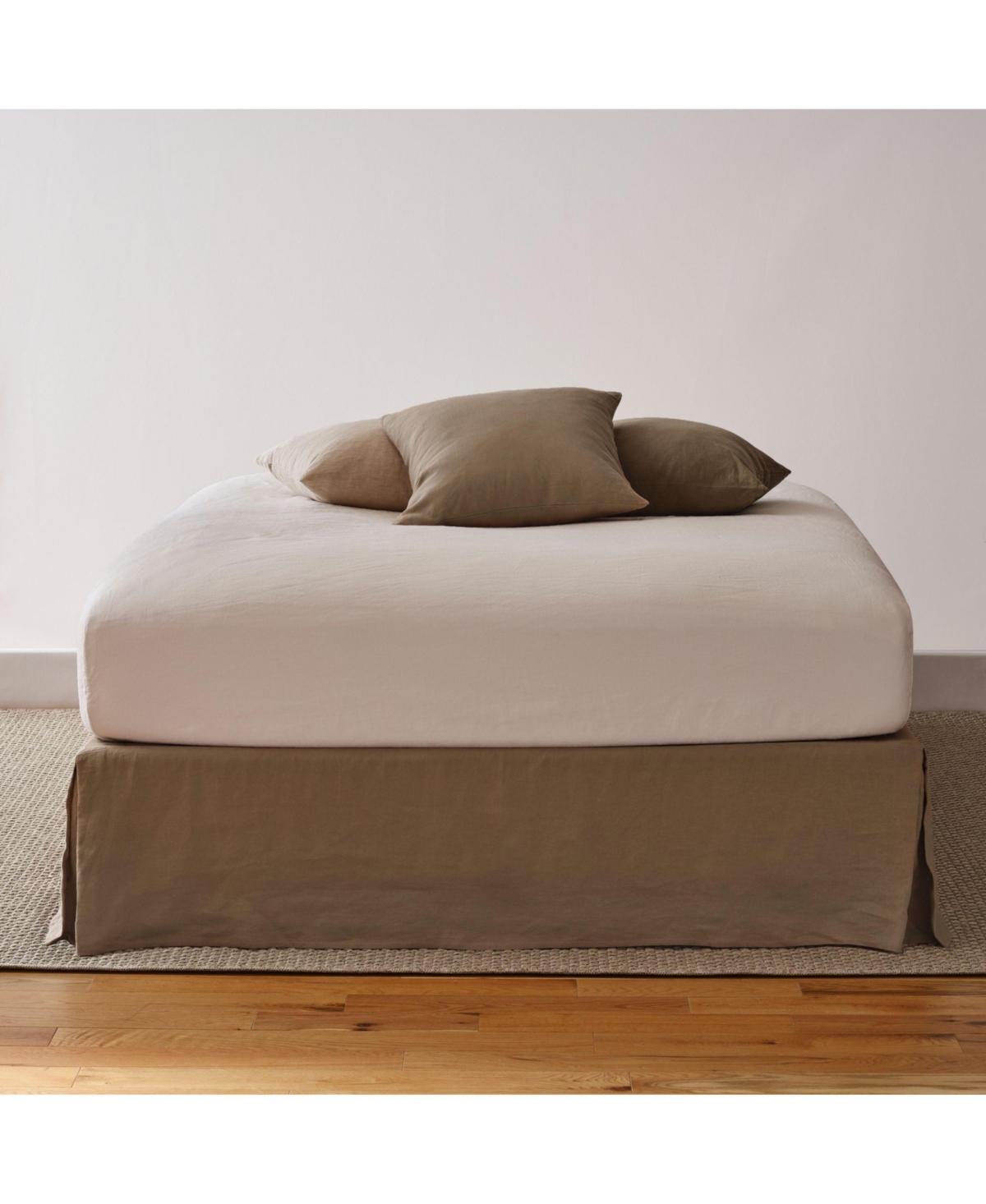 100% French Linen Bedskirt - Full