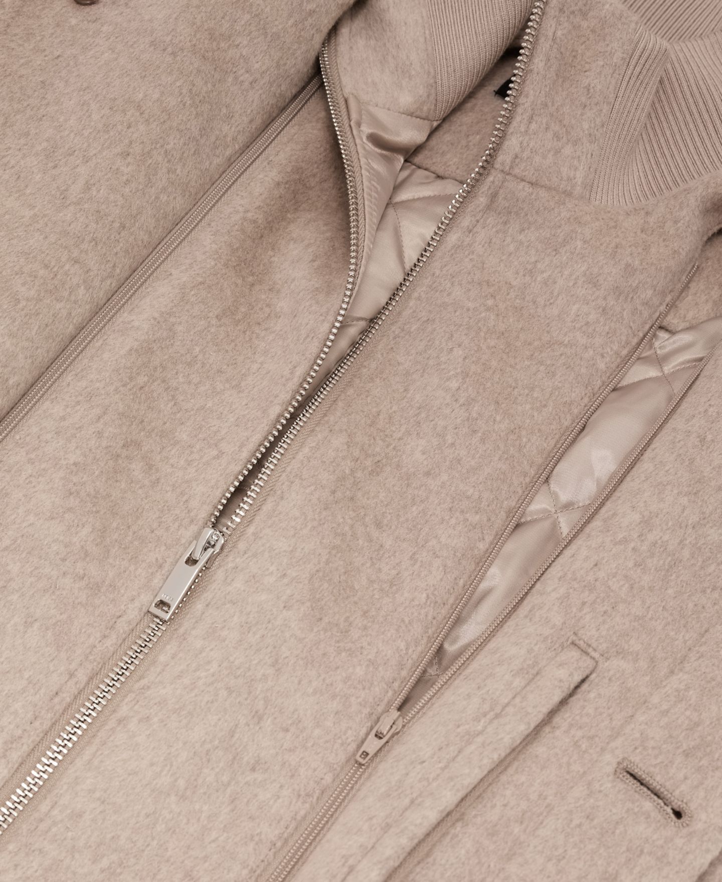 Мужское пальто REISS Chelmsford Merino Wool Funnel-Neck Slim-Fit Wide-Rib, цвет: Овсяный — фото 4