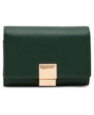 Flap Magnetic Snap Trifold Wallet
