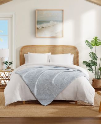 Mirage Medallion Cotton Throw, 60" x 50"