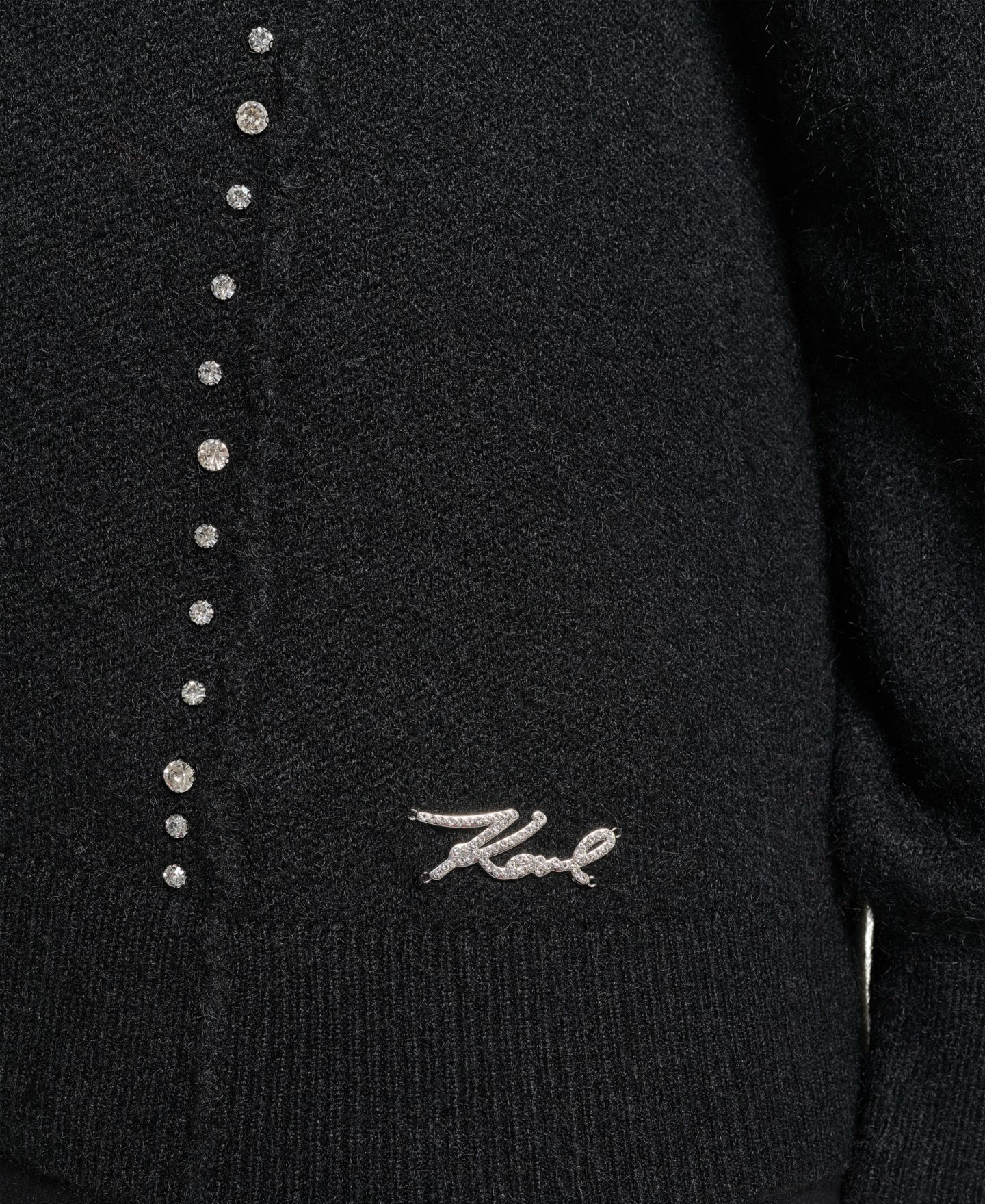 Женский свитер KARL LAGERFELD PARIS Plus Size Mock Neck Rhinestone Pullover, цвет: Красный — фото 15