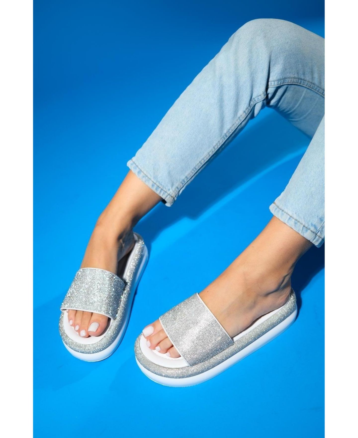 Женские сандалии Prologue Shoes Oeste Rhinestone Platform, цвет: Белая искусственная кожа — фото 11