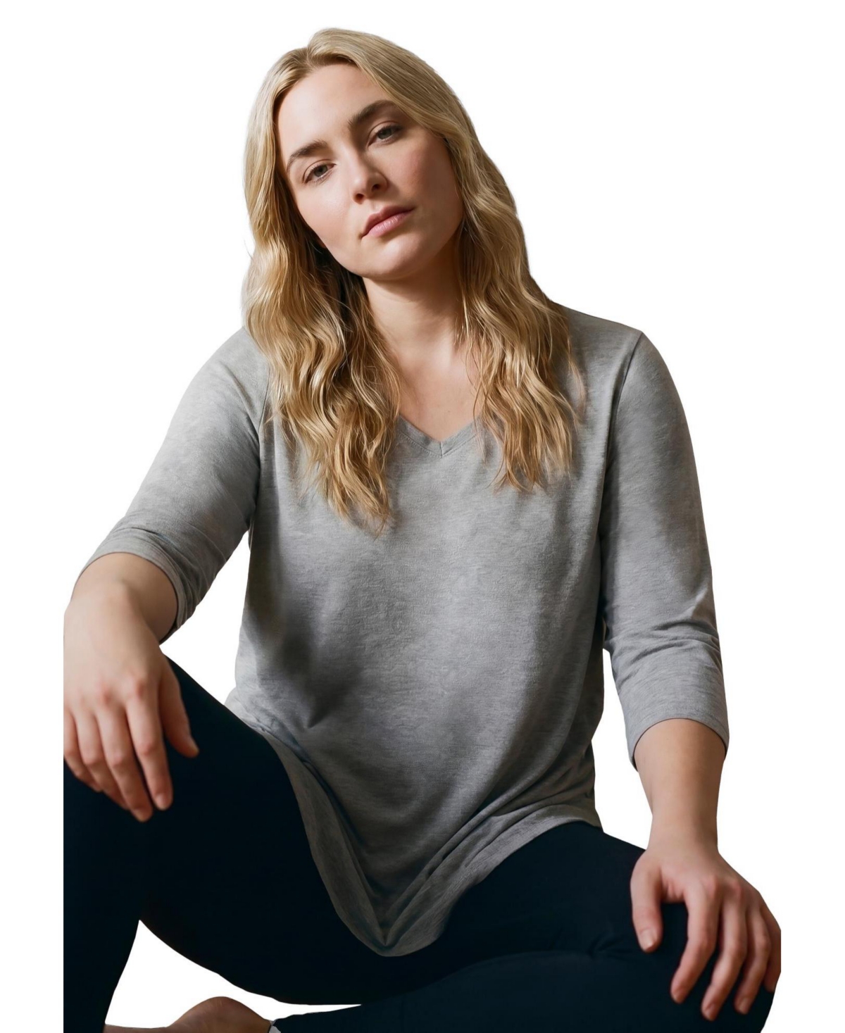 Avenue Plus Signature 3/4-Sleeve V-Neck T-Shirt