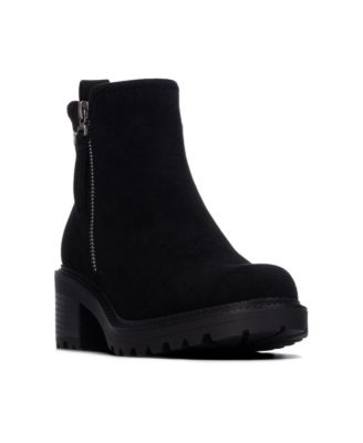 Women's Block-Heel Round-Toe Faux Suede Refresh Ankle Booties