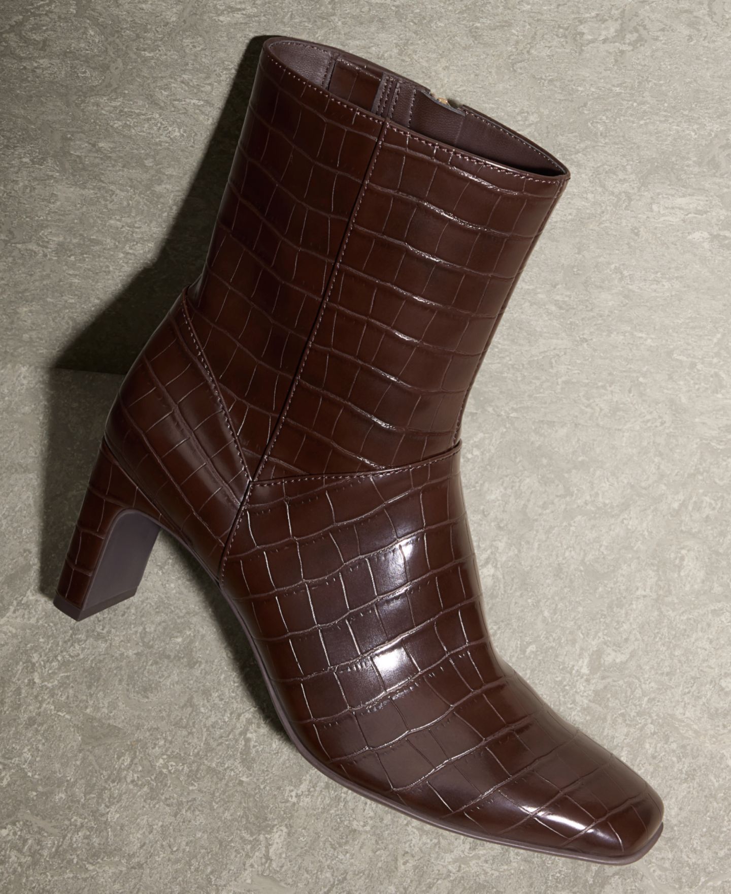 Женские ботинки Naturalizer Nona Square Toe Faux Leather Booties, цвет: Коричневая искусственная кожа — фото 4