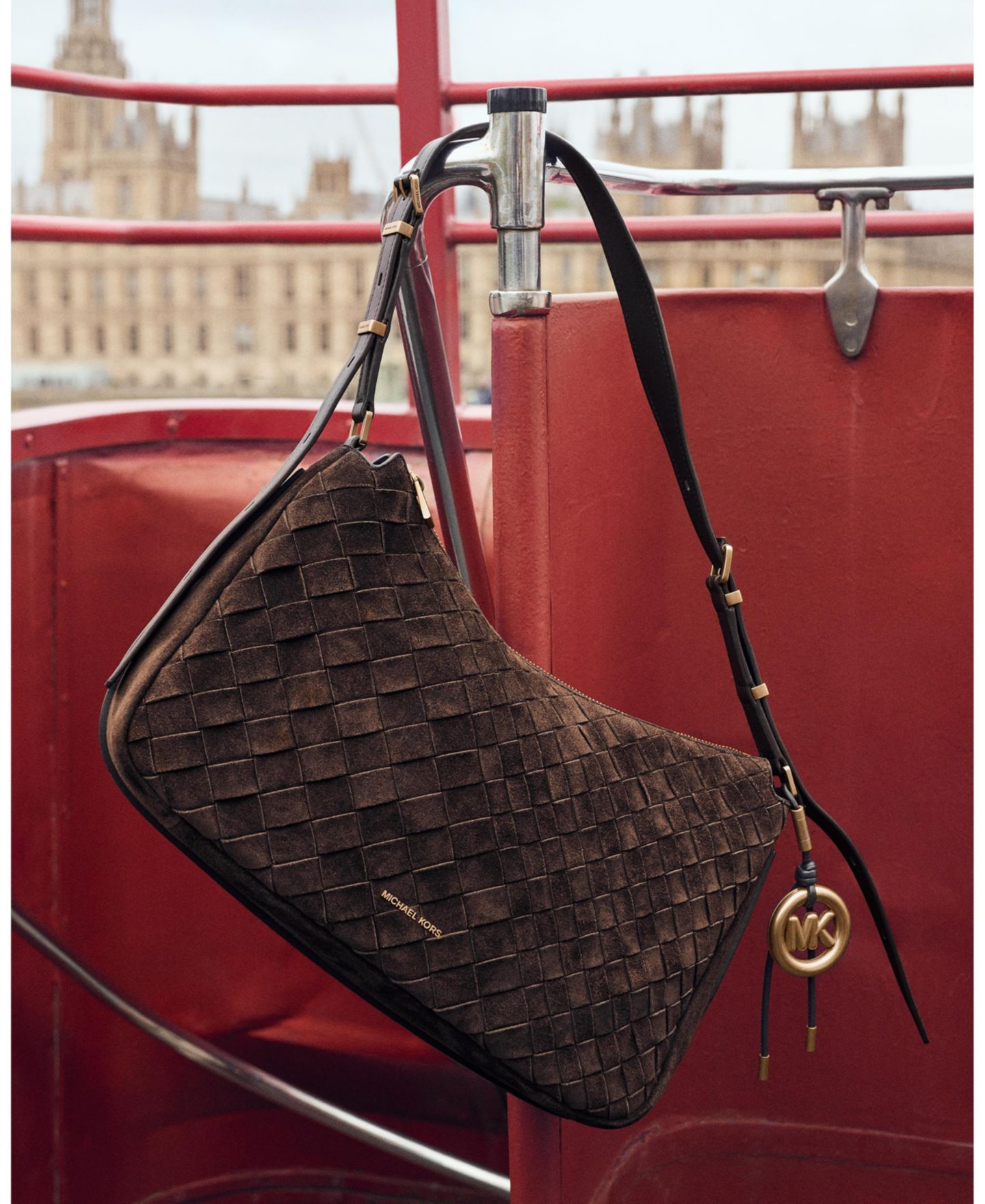 Женская сумка Michael Kors MICHAEL Nolita Medium Top Zip Convertible Shoulder Handbag, цвет: Шоколадный — фото 3