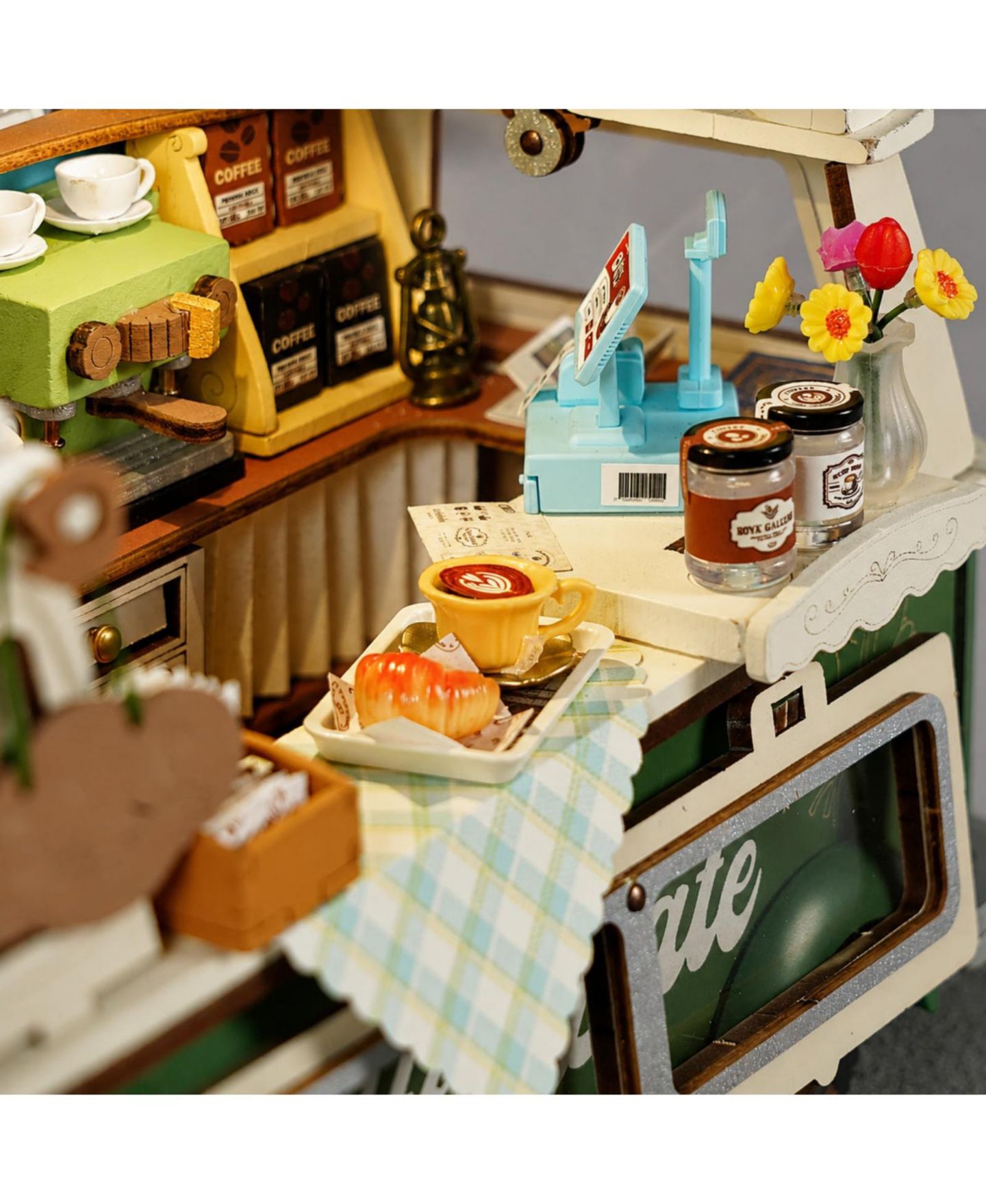 Детский конструктор Robotime Coffee Truck Leo 189-Piece 3D Wooden Puzzle Building Set, Ages 14+ — фото 5