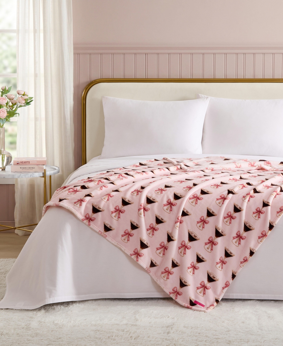 Betsey Johnson Betsey Martini Printed Plush Throw, 70" X 50"