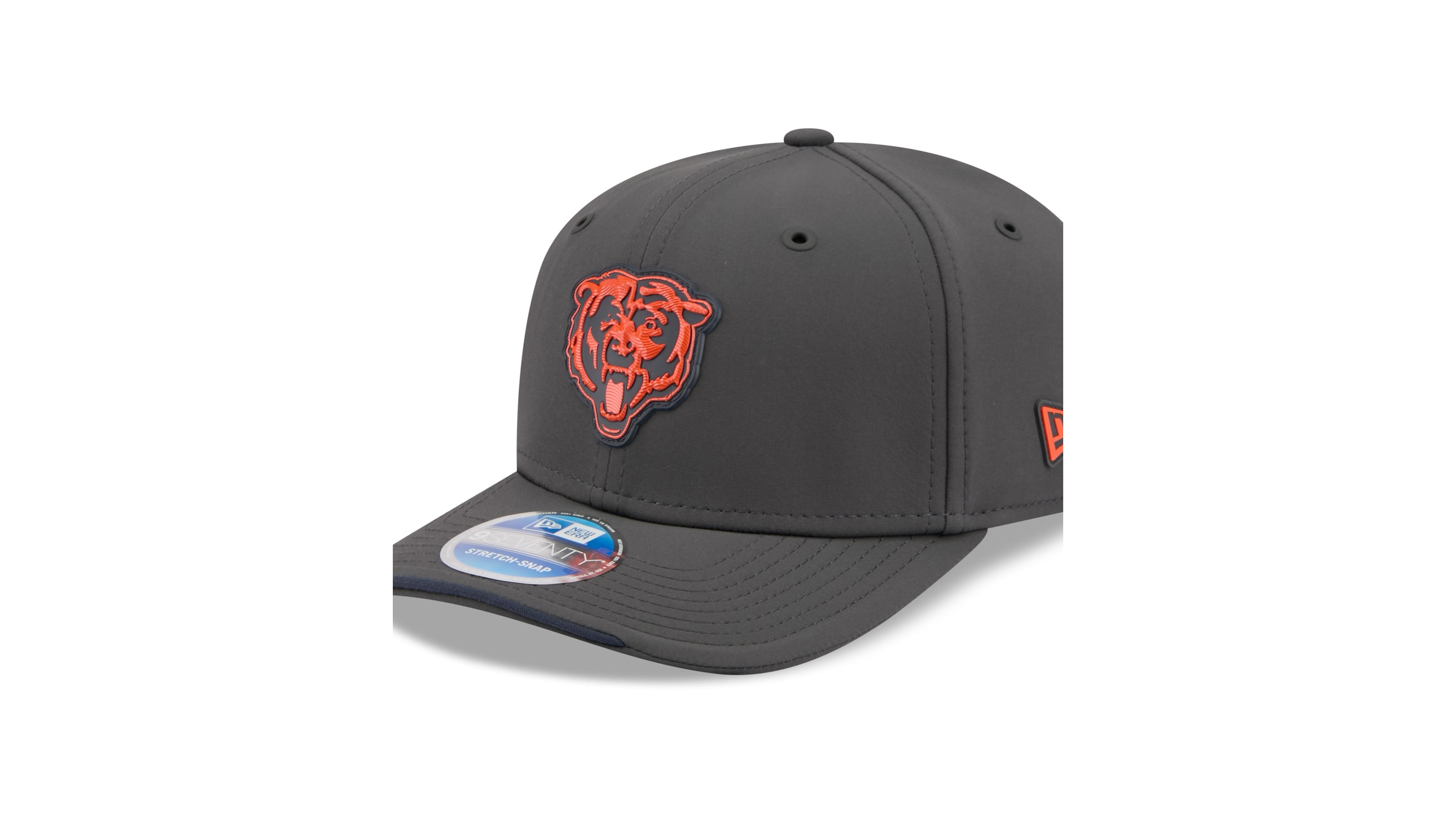 New Era Men's Charcoal Chicago Bears 2026 Sideline Cold Weather 9SEVENTY Adjustable Hat