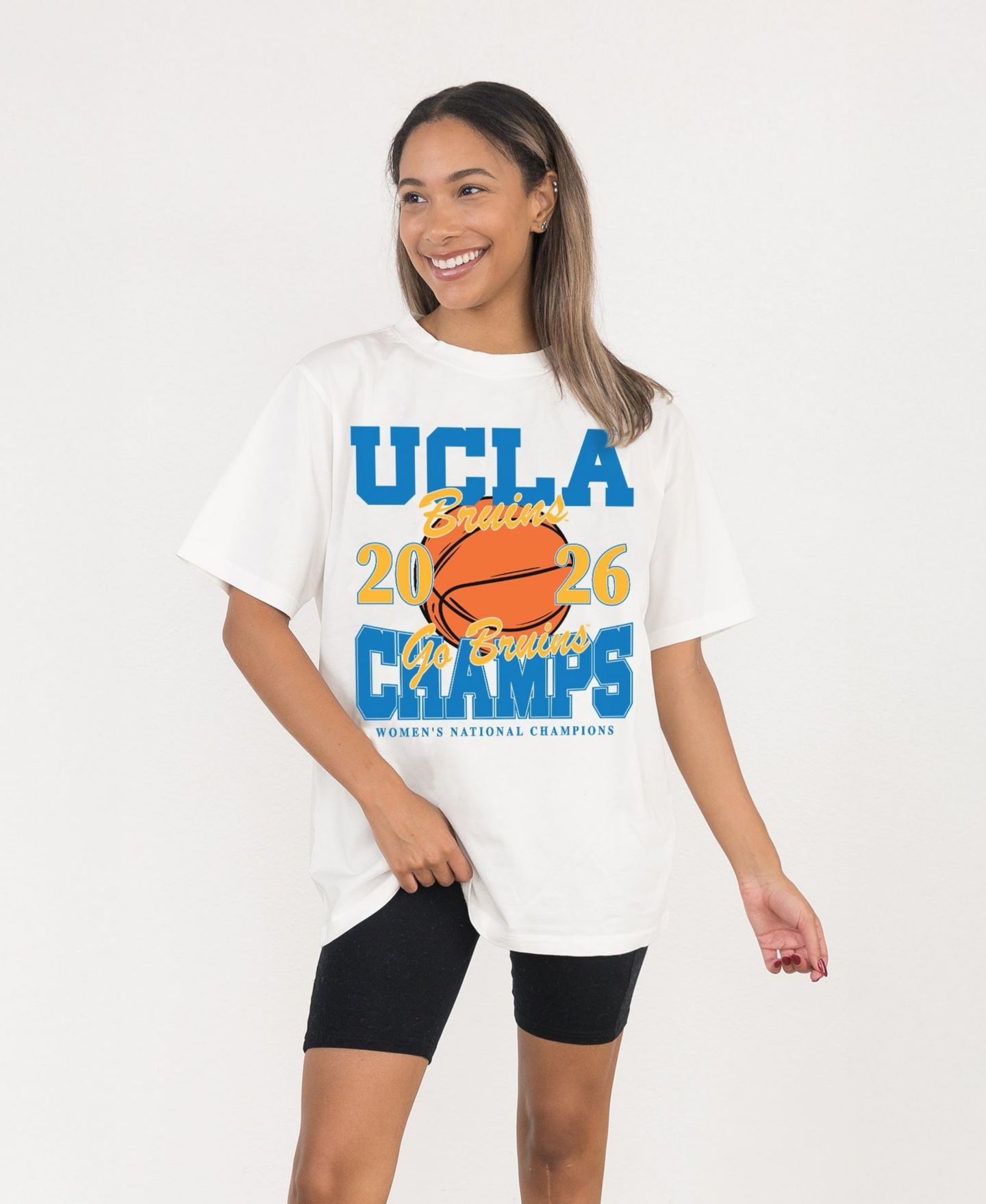 Женская футболка Gameday Couture White Ucla Bruins 2026 NCAA Basketball National Champions Oversized — фото 1