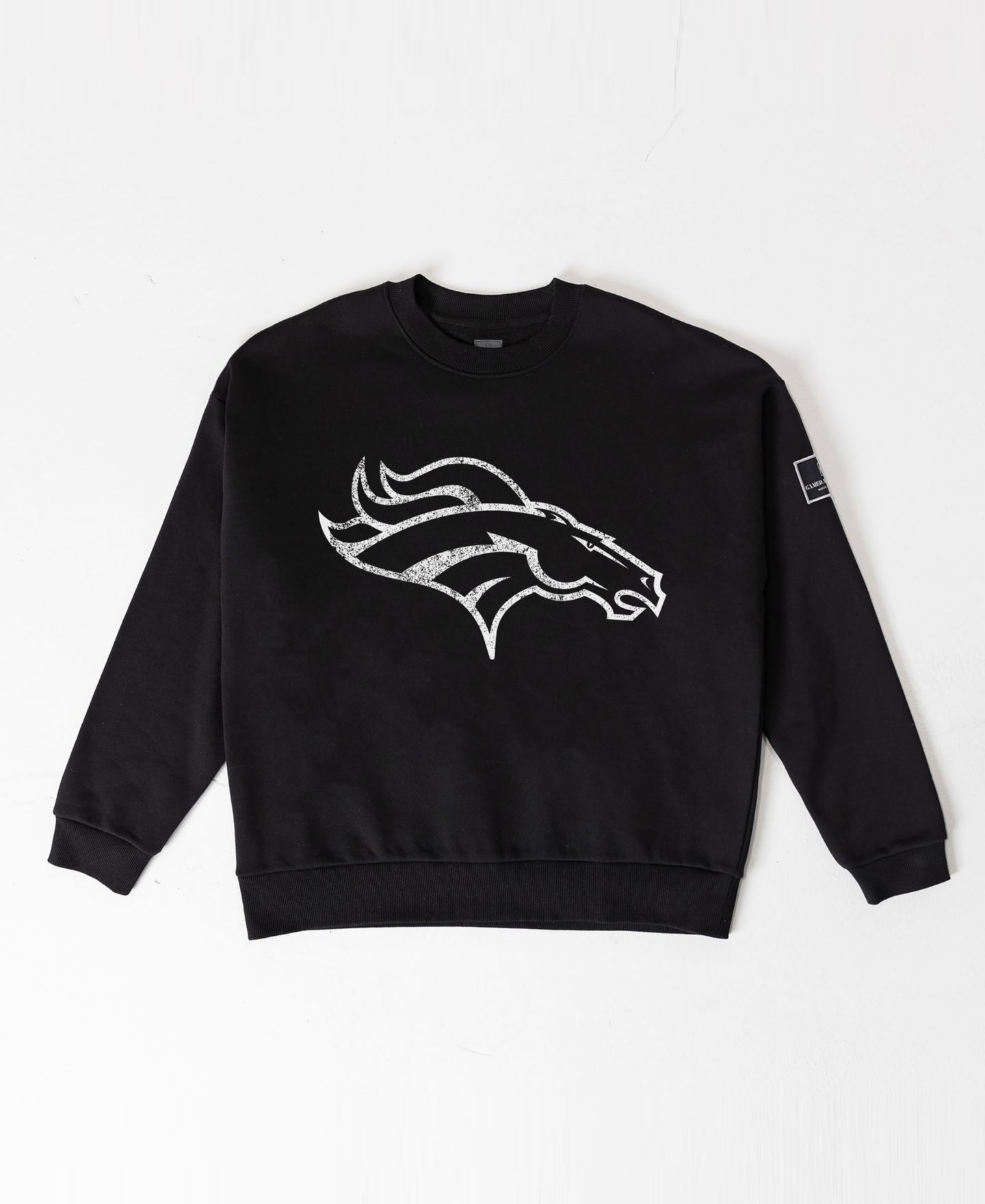 Женская толстовка Gameday Couture Black Denver Broncos Bold Move Black Label Premium Drop Shoulder — фото 5