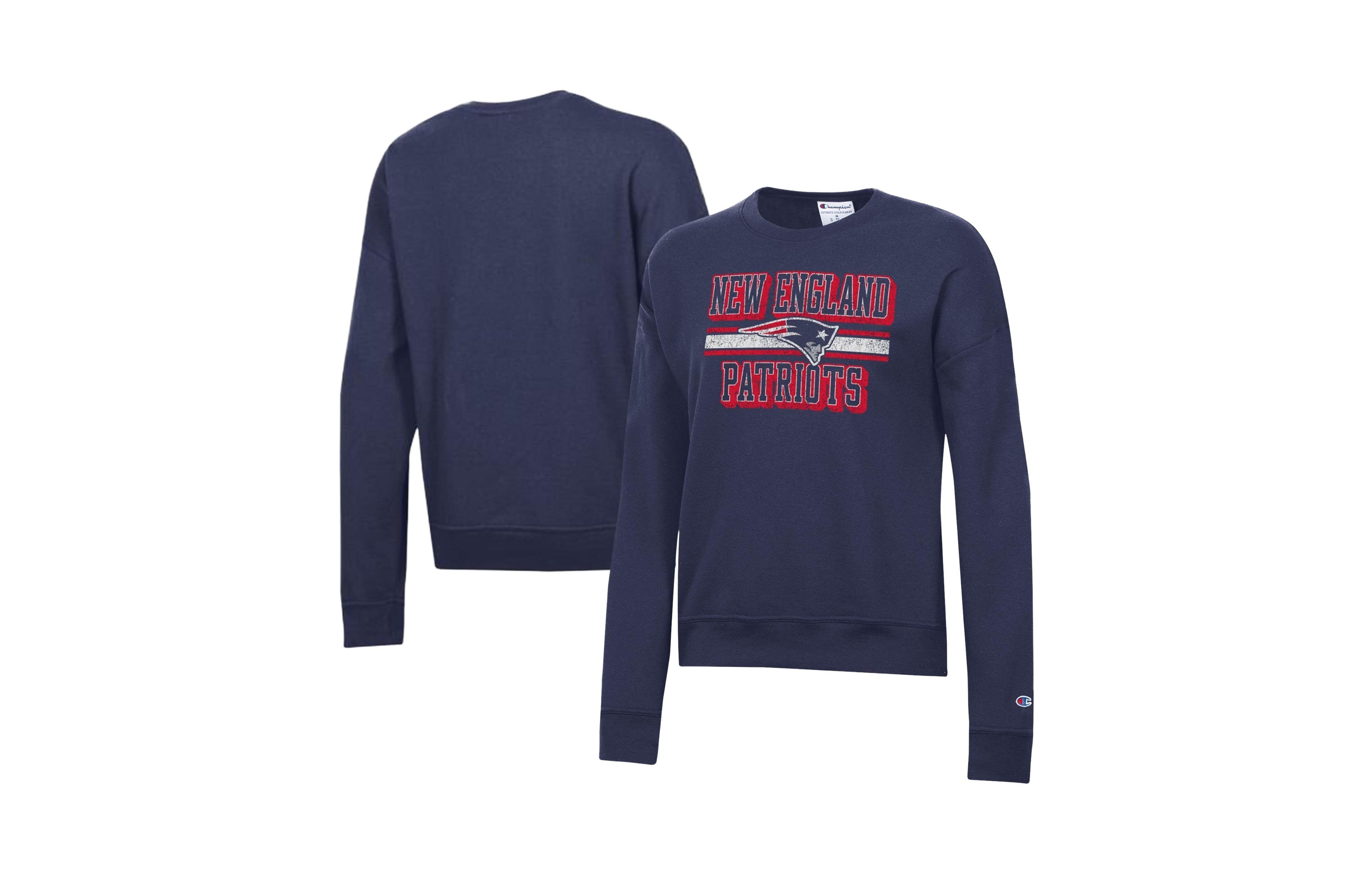 Champion Women's Navy New England Patriots Powerblend Fleece Sweatshirt