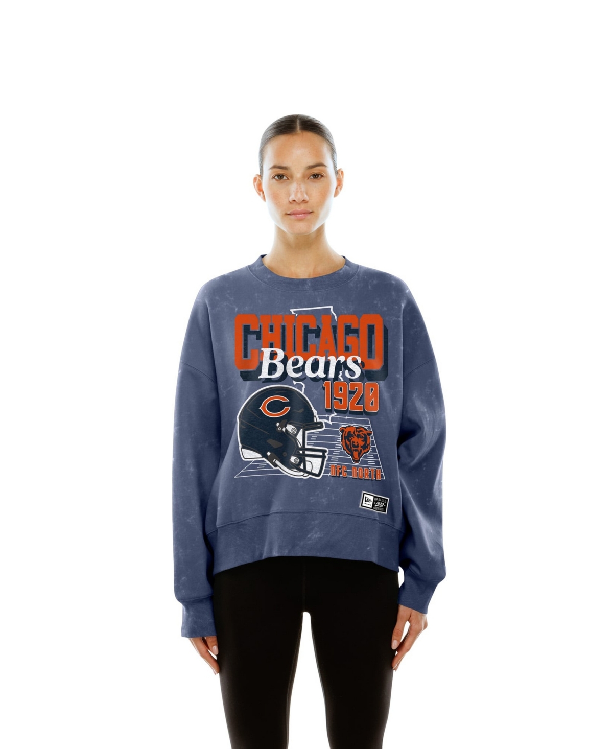 New Era Women's Navy Chicago Bears Throwback Mineral Wash Boxy Fleece Crewneck Sweatshirt - Navy