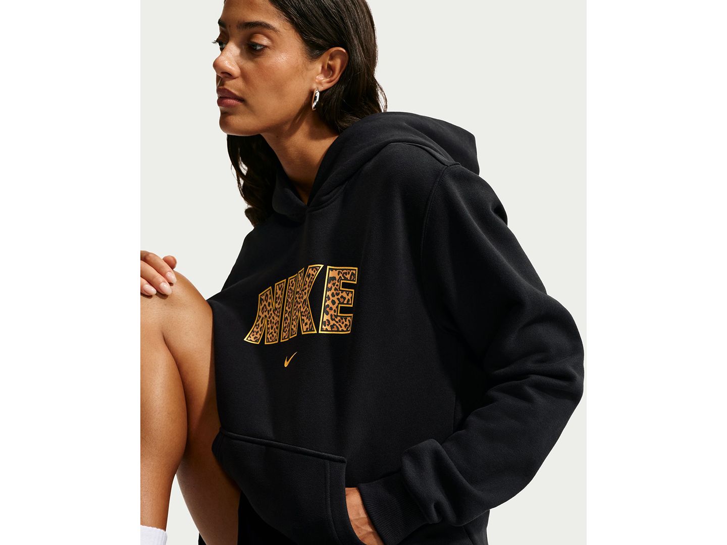 Женское худи Nike Studio Fleece Medium-Weight Pullover, цвет: Чёрный — фото 3