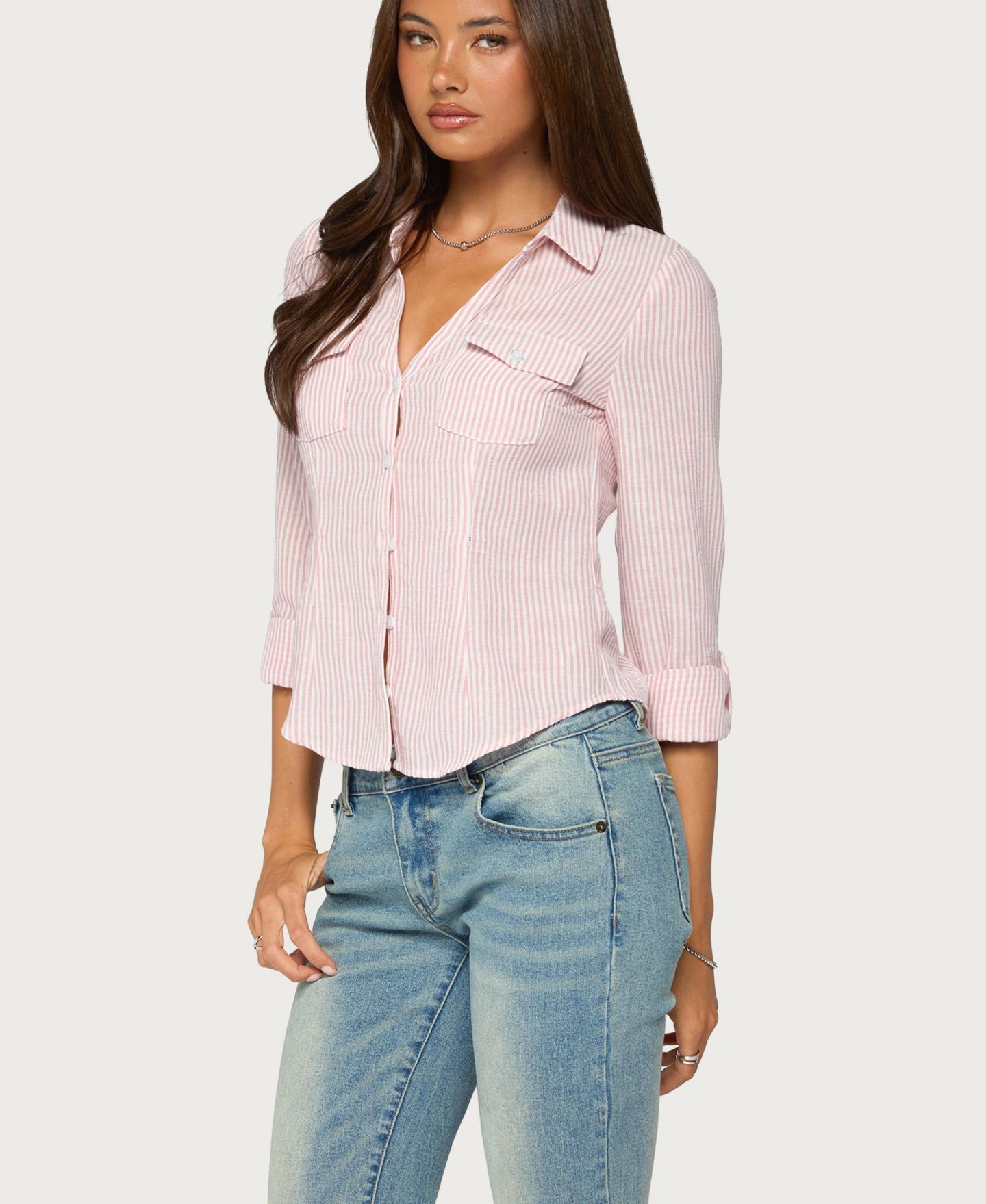 Женский топ Edikted Phobe Striped Collared Long-Sleeve Button-Up, цвет: Светлый розовый белый — фото 4