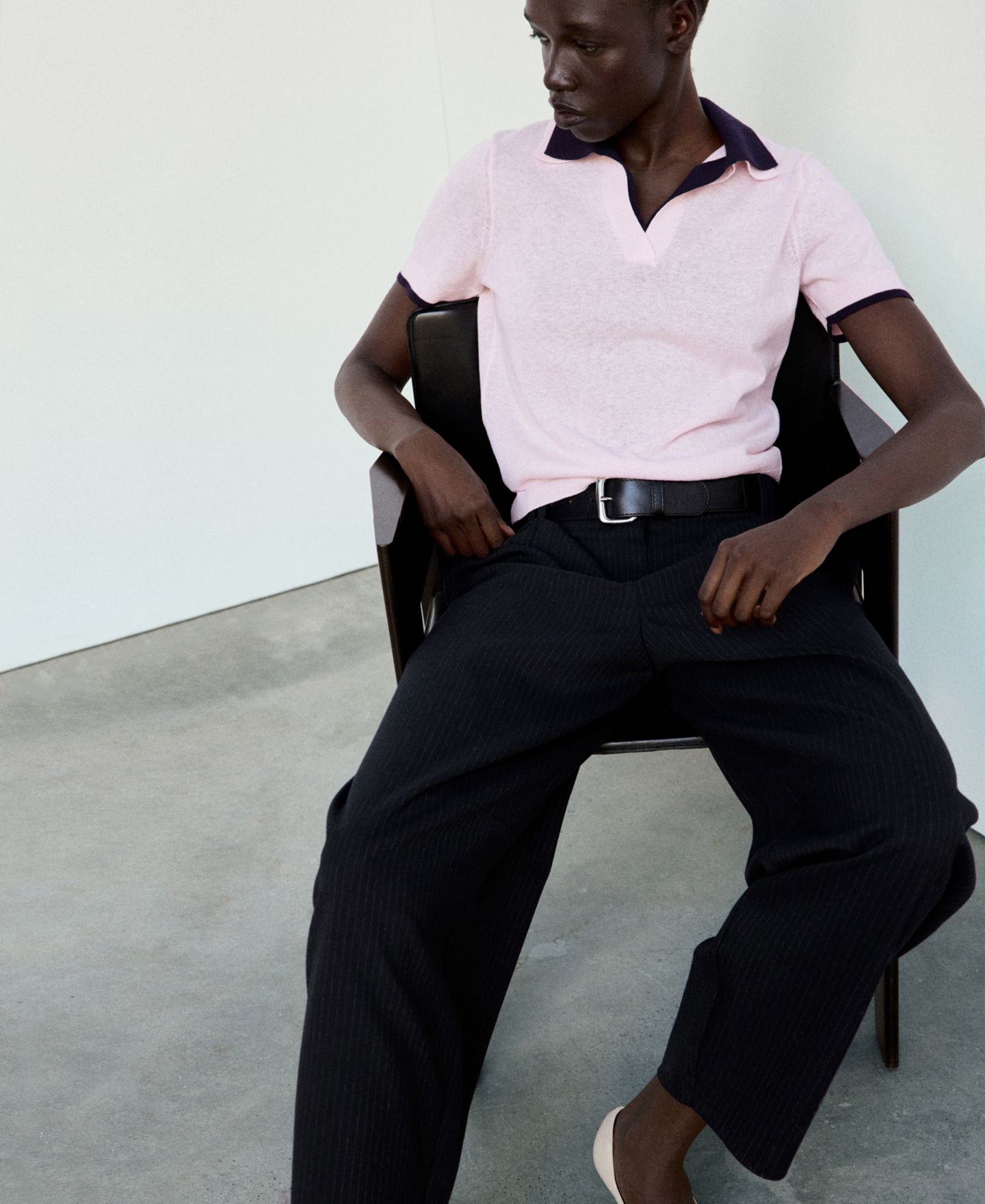 Женский свитер Mango Contrast Polo Neck Two-Tone Fitted, цвет: Светлый розовый — фото 3