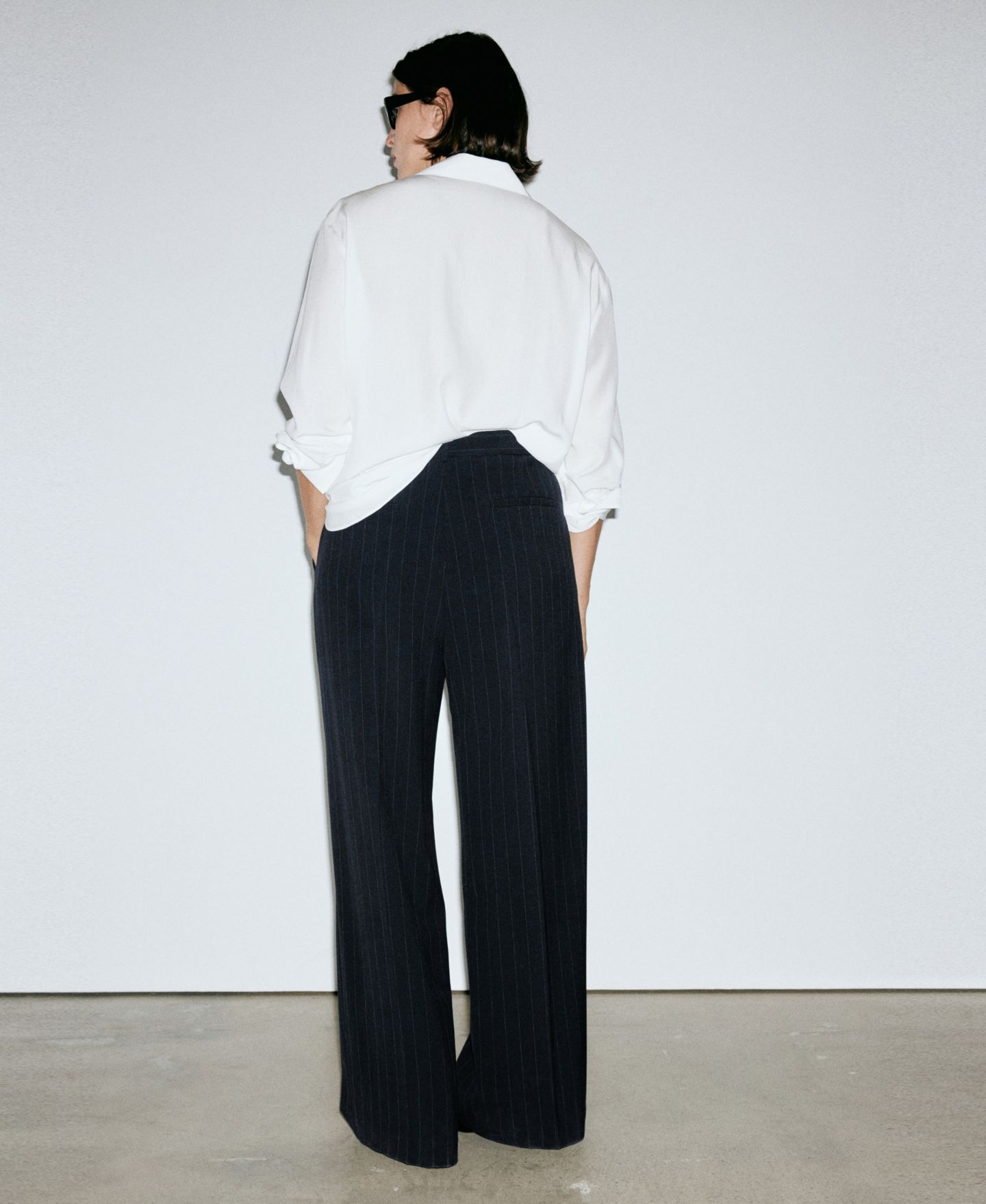 Женские брюки Mango Pinstripe Pleated Straight-Leg, цвет: Тёмно-синий — фото 6