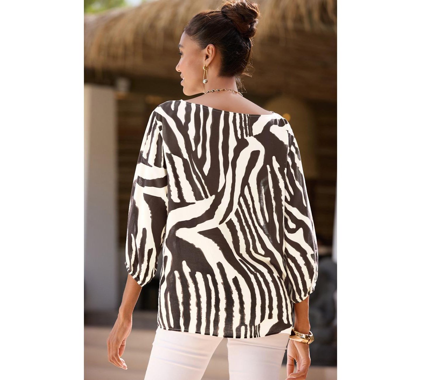 Женская блузка Lascana Abstract-Print Boat-Neck Balloon-Sleeve, цвет: Молочный / Коричневый — фото 4