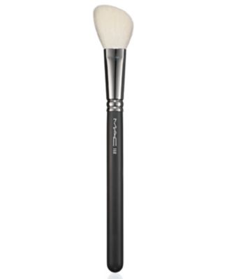 MAC - 168 Large Angled Contour Brush