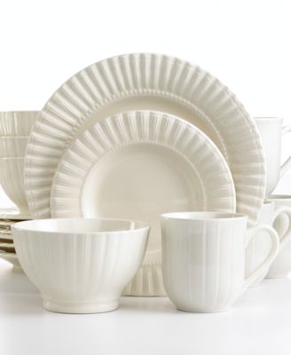 Thomson Pottery - Dinnerware, Maison 16 Piece Set