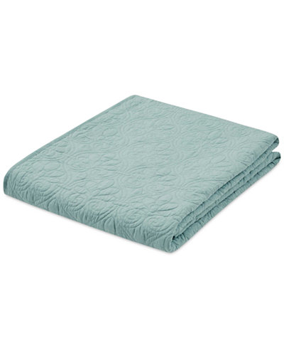 Madison Park Quebec Oversized Quilted Throw