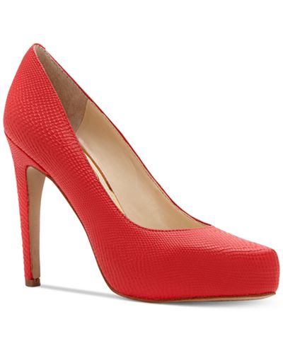 Jessica Simspon Parisah Platform Pumps