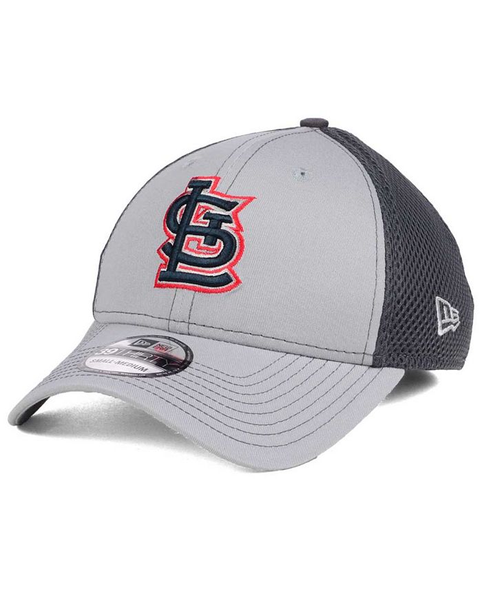 New Era Men's St. Louis Cardinals Clubhouse Gray 39Thirty Stretch Fit Hat