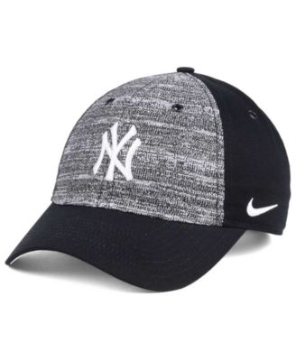 Nike - New Day Easy Adjustable Cap