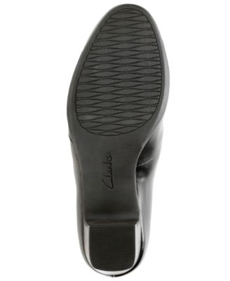 Amazon.com | CLARKS Women's Rosalyn Adele, Black Leather, 11