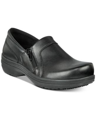 Clarks slip resistant shoes womens deals