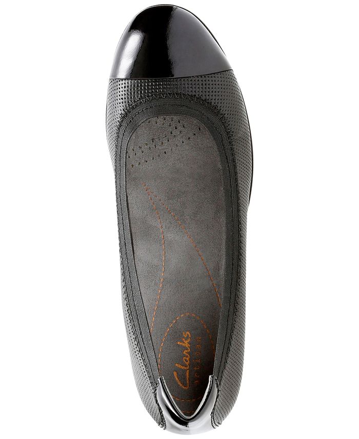 Clarks women's petula sadie pump deals
