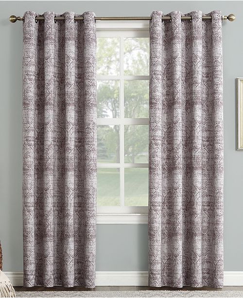 Sun Zero Darren Distressed Textured Global Jacquard 50 X 63