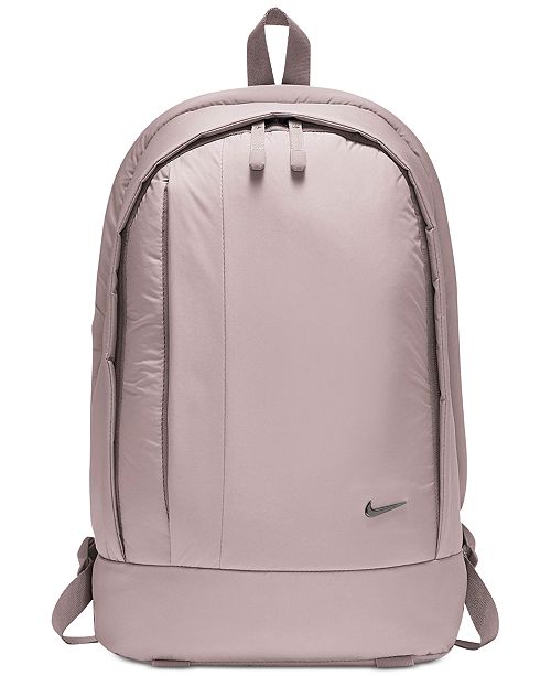 شخص مسؤول إخماد تحية nike legend training backpack review